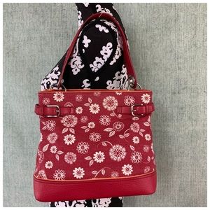 TOMMY HILFIGER Red Flower Power TH Daisy’s Hand Bag 9”X10” EUC